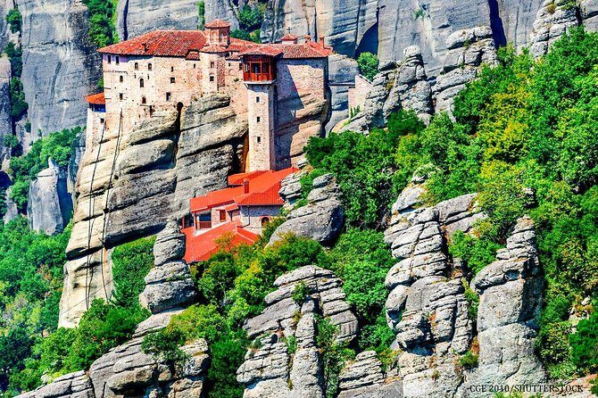 2-days rail trip from Athens to Meteora - A Deep Dive Into the 2-Day Meteora Rail Tour