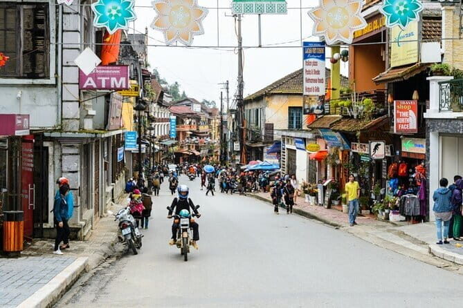 2 Days Sapa Trekking by Limousine from Hanoi - Day 2: Treks Through Iconic Villages and Breathtaking Views