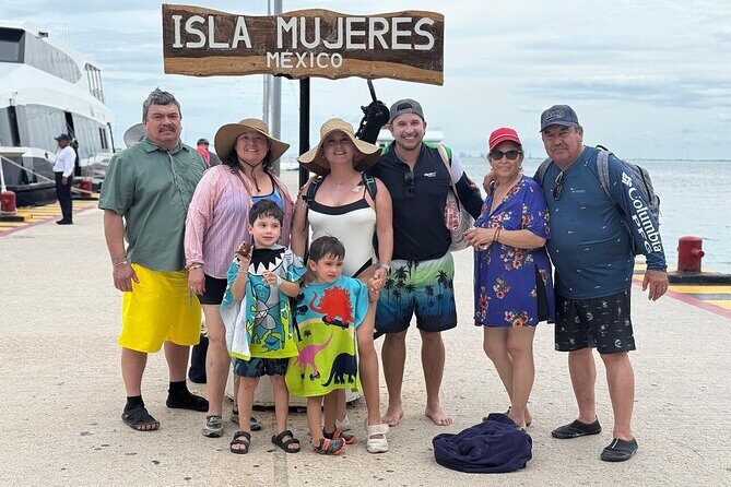 2 EN 1 Isla Mujeres Catamaran with Open Bar from Cancun - Practical Details and What They Mean for You