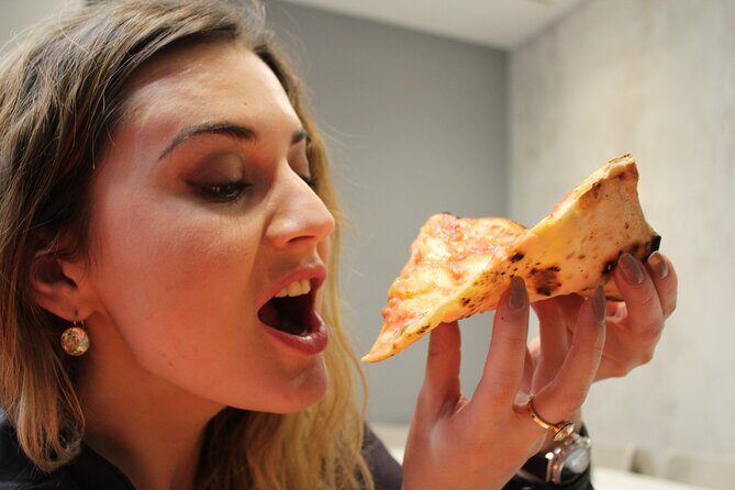 2-Hour Authentic Italian Pizza Making Class in Naples - Why This Tour Works Well