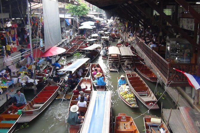 2-hour Bangkok Old City NIGHT Tour + Private TUK TUK + Tour Guide - Price Evaluation and Value