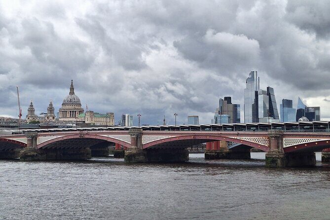 2 Hour Big Ben to Borough Market Walking Tour - Exploring London in a Flash: The 2 Hour Big Ben to Borough Market Walking Tour