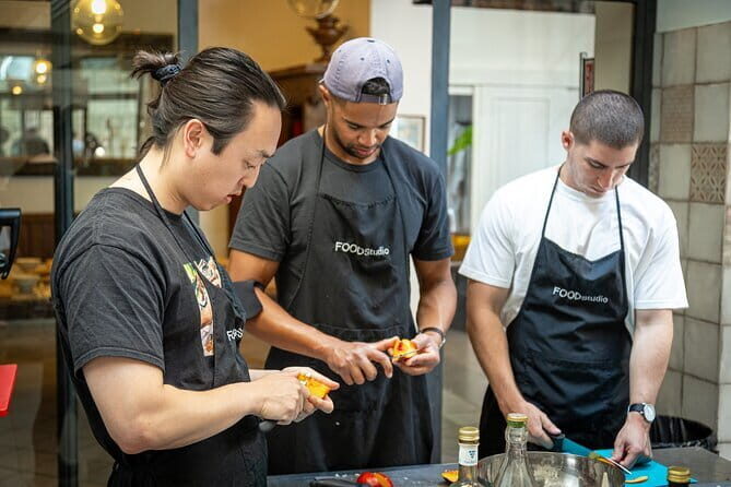 2 Hour Florence Pizza and Gelato Small Group Guided Cooking Class - Value and Cost Analysis