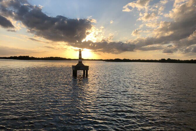2 Hour Guided Sunset Boat Tour of the Indian River Lagoon - Overview of the Experience