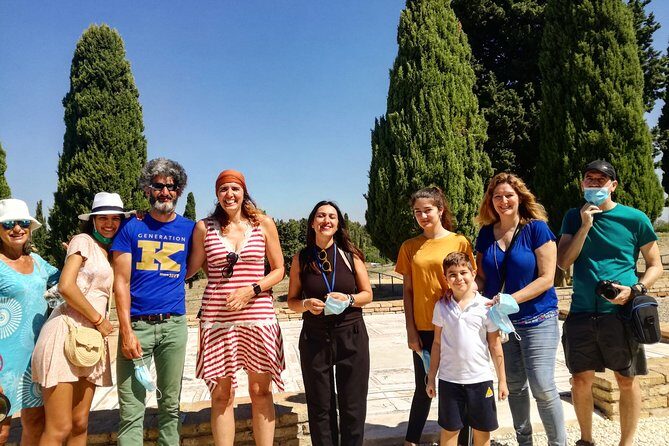 2-hour guided tour of Italica - The Guide: Knowledge and Passion