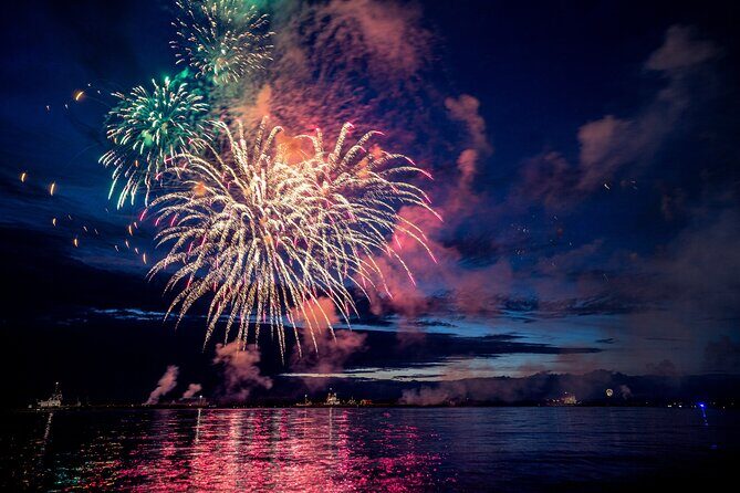 2 Hour Hilton Head Boat Rental With VIP Fireworks Viewing - Exploring the Experience