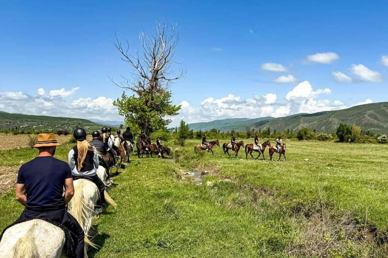 2-hour horse riding tour at Palomino Ranch Near Tbilisi - Is this tour worth it?