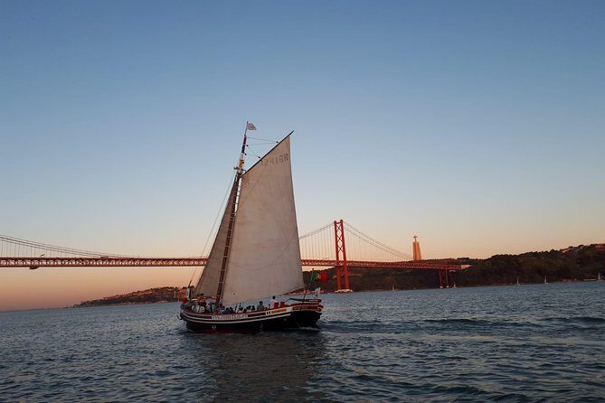 2-Hour Lisbon Traditional Boats Sunset Cruise with White Wine - What Makes This Cruise Special?