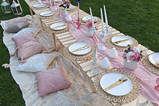 2-Hour Luxury Picnic in Cluj-Napoca Romania - FAQs