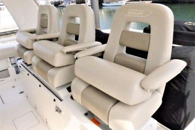 2-Hour Maalaea Luxury Powerboat Sunset Cruise for up to 6 Guests - FAQs