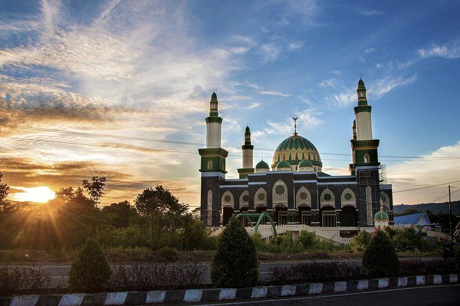 2-Hour Private Guided Romantic Tour in Bengkulu - Why Choose This Tour?