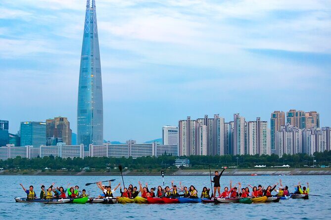 2-Hour Private Kayaking and Paddleboarding Experience in Hanriver - The Sum Up