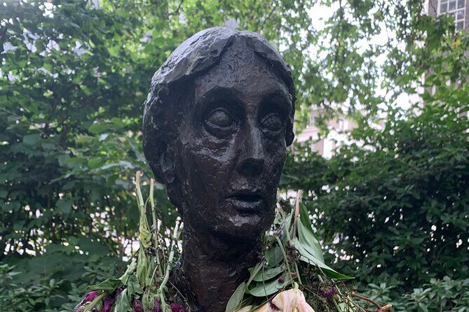 2-Hour Private LGBTQ+ History Tour of London with a Licensed Guide - Practical Details and Value