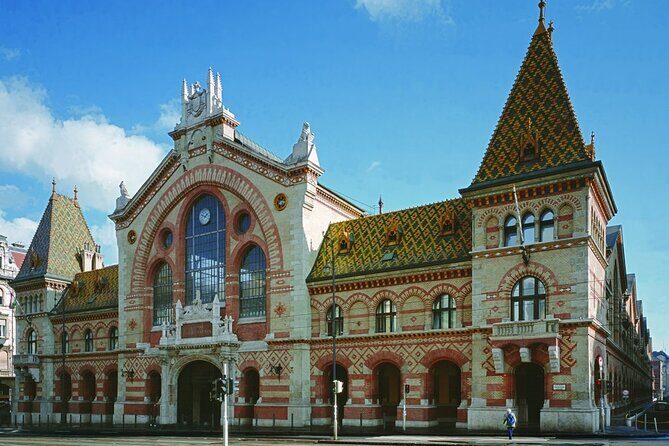 2-Hour Private Market Tour in Budapest With Free Tastings - A Closer Look at the 2-Hour Private Market Tour