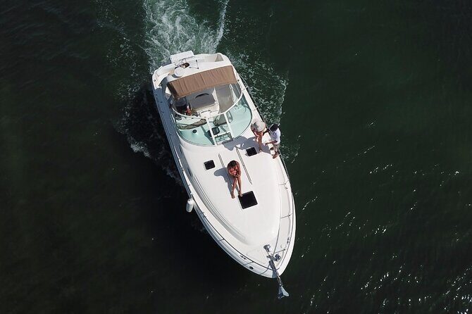 2-hour Private Sunset Cruise on a luxury yacht in Cancun Bay 25P18 - Setting the Scene: What to Expect on the Cruise