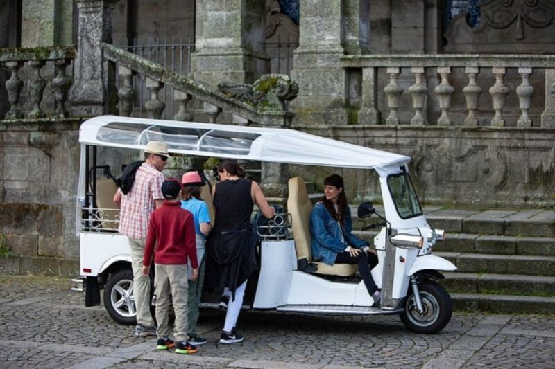 2 Hour Private Tuktuk Tour in Porto to Monastery and Cellars - A Closer Look at the Itinerary and Highlights