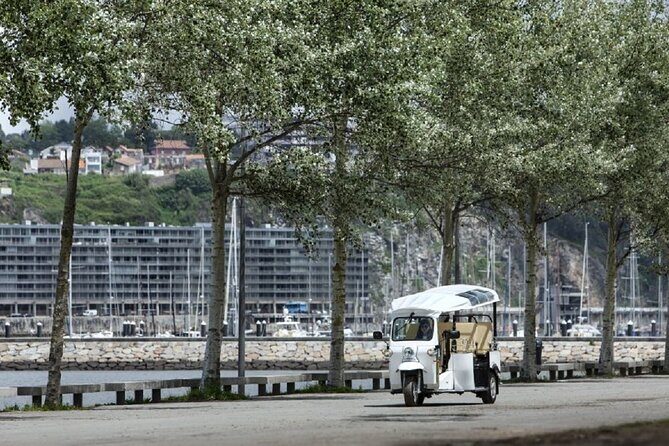 2 Hour Private Tuktuk Tour in Porto to Monastery and Cellars - FAQ