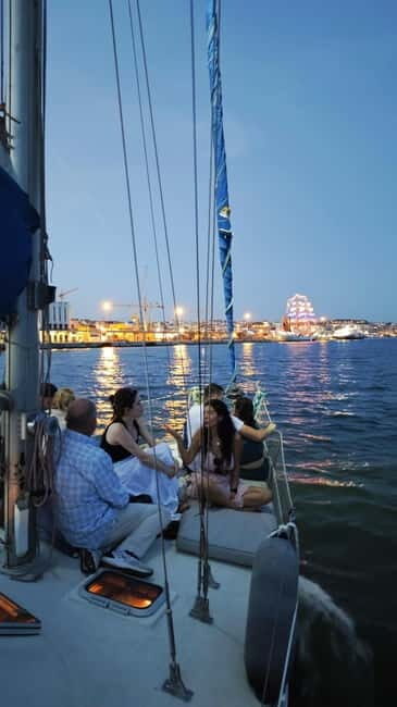 2 hour Sailboat Sunset Tour by Rivermountain - What to Expect from the 2-Hour Sunset Sailboat Tour