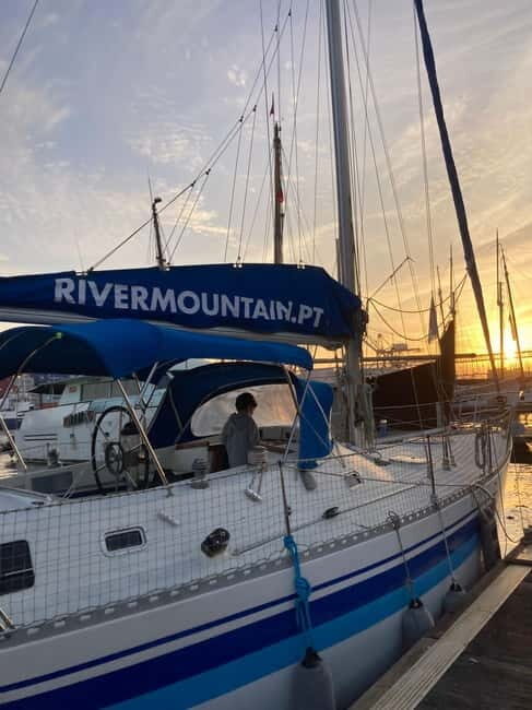 2 hour Sailboat Sunset Tour by Rivermountain - Who Is This Tour Best For?