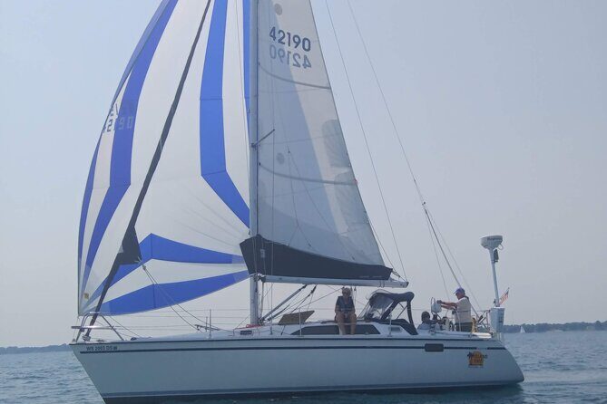 2 Hour Sailing Adventure in Lake Michigan (up to 6 people) - The Experience from a Traveler’s Perspective