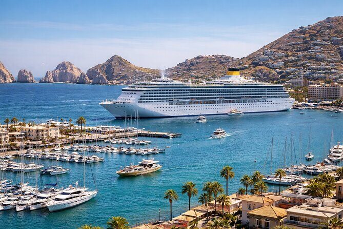 2-Hour Shore Excursion | Arch, Lovers Beach & Whale Encounters - Authenticity and Guest Experiences