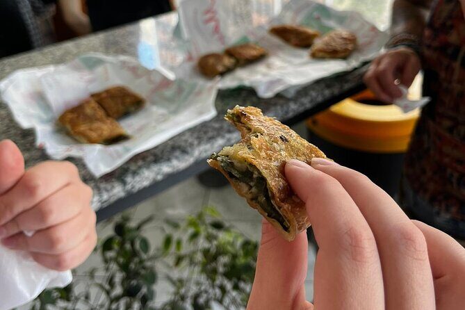 2-hour Street Food Tastings in Athens - Value and Practicality