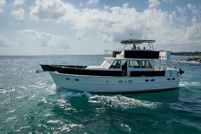 2 Hour Sunset-53' Hatteras Tulum, Playa Del Carmen, Riviera Maya - Final Thoughts: Who Will Love This Tour?