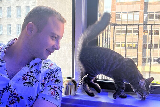 2-Hour Terrarium Making Experience with Cats in New York - Who Will Love This Experience?