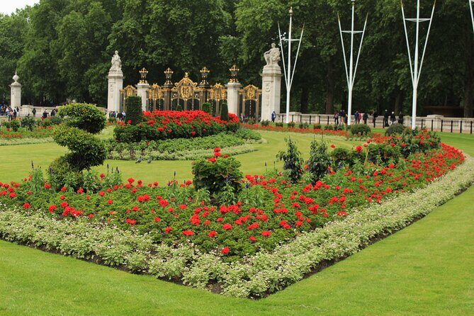 2 Hour Walking Tour from Buckingham Palace to Big Ben - FAQs