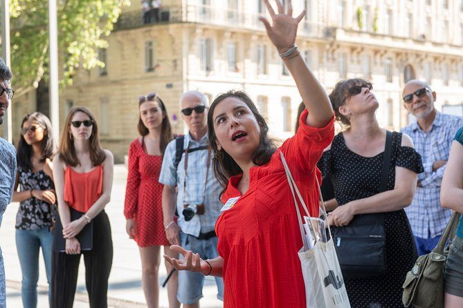 2-Hour Walking Tour of the Citys Iconic Sights and History - Exploring Bordeaux on Foot: What to Expect
