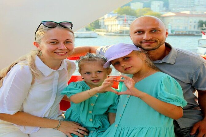 2 Hours Bosphorus Cruise Boat Tour in Istanbul - The Sum Up