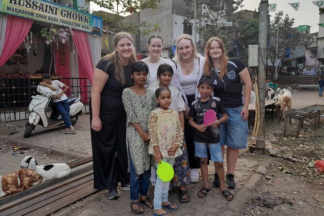 2 Hours Dharavi Slum Tour with Local Guide - What Does the 2-Hour Itinerary Cover?