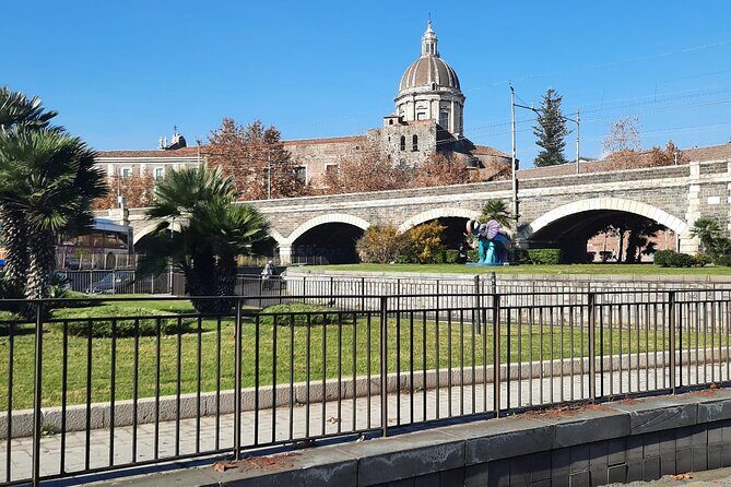 2 Hours Guided Group Tour in Catania - The Guide and Authenticity: What You’ll Remember