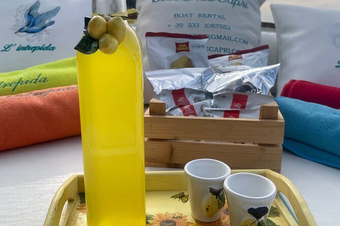 2 Hours Guided Sunset Tour of the Island of Capri with Aperitif - The Experience: What to Expect from the Tour