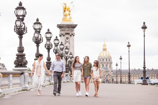 2 Hours Photoshoot tours at the Eiffel tower, Trocadero, Champ de Mars and more - The Value of a 2-Hour Photoshoot