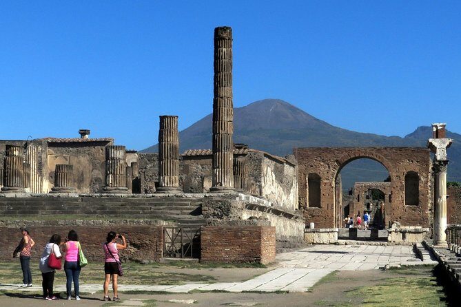 2 hours Pompeii Tour with local historian - ticket included - Who Is This Tour Best For?
