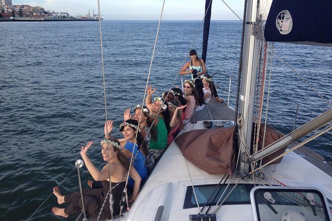 2 Hours Private Sailing Tour in Lisbon - Frequently Asked Questions