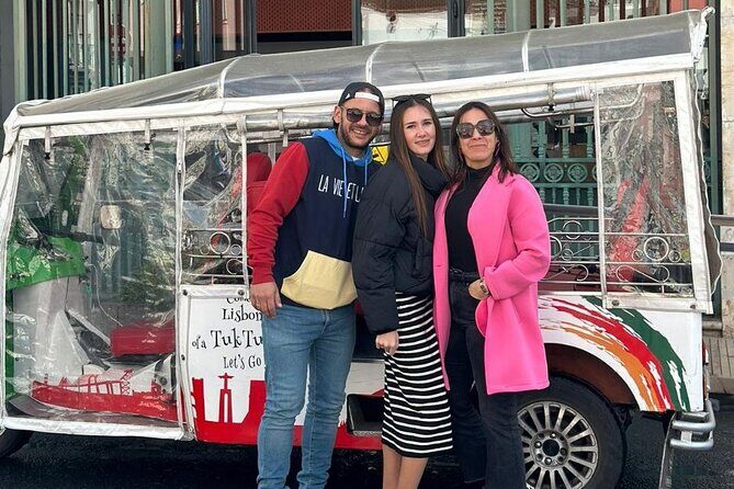 2 Hours Private Tuk Tuk Tour in Lisbon - Hidden Gems and Scenic Outlooks