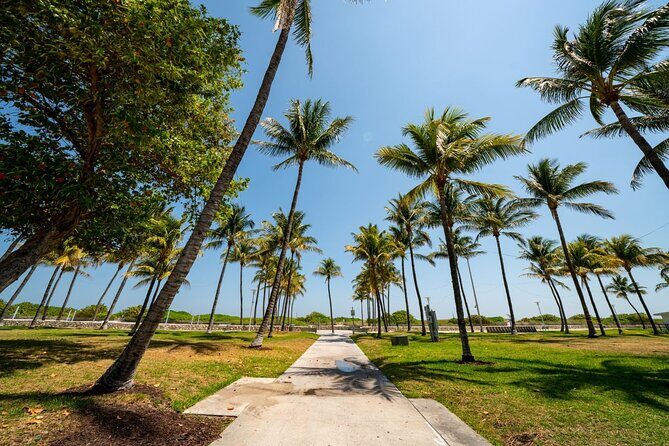 2 Hours Private Walking Tour in Miami Beach - Exploring Miami Beach in Two Hours: The Complete Review