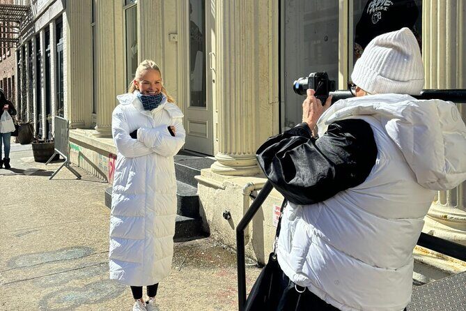 2 Hours Shopping Walking Tour in New York - Key Points