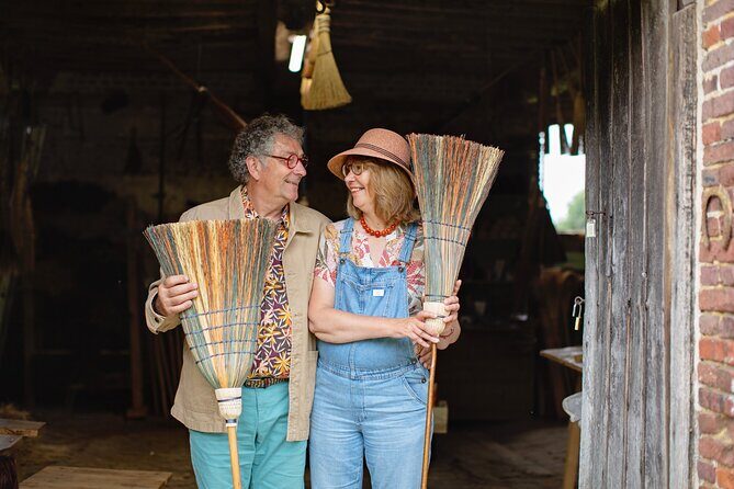 2 Hours Tour in La Balaiterie Sweeper's House - The Experience in Detail