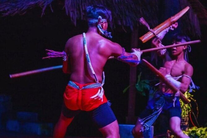 2 Hours Traditional Dinner Show with Free Transfer - The Group Size and Atmosphere