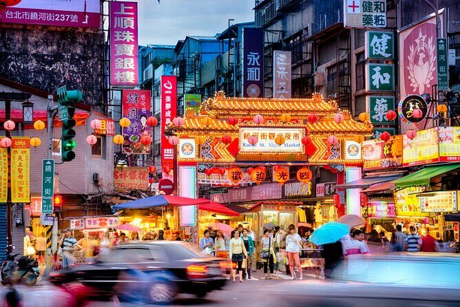 2-hr Raohe Night Market Walking Private Tour with a Tour Guide - Who Should Consider This Tour?