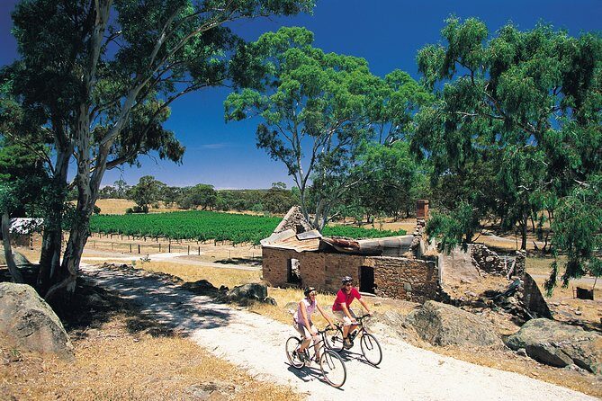 2-Night Self-Guided Clare Valley Vineyards Trail Bike Tour from Auburn - Starting Point: Auburn and Its Historic Charm