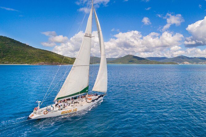 2-Night Whitsundays Sailing Cruise incl. Whitehaven Beach & Great Barrier Reef - Key Points