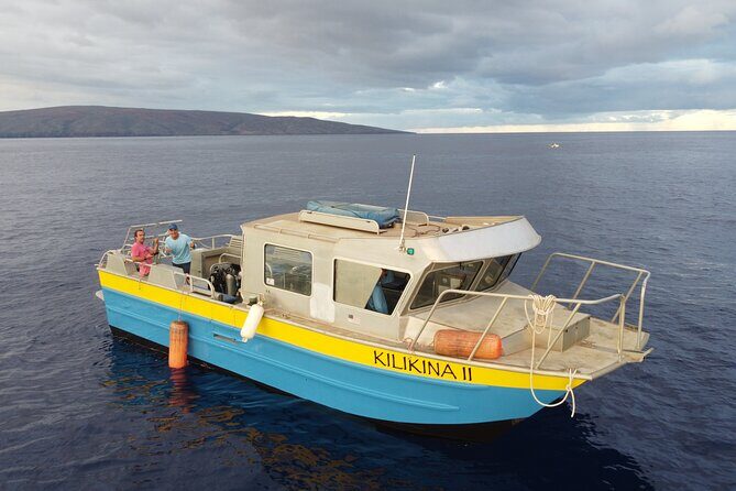 2-Tank Dive K2 Power Catamaran featuring the Molokini Crater - An Authentic Marine Adventure: The 2-Tank Dive K2 Power Catamaran Tour in Maui