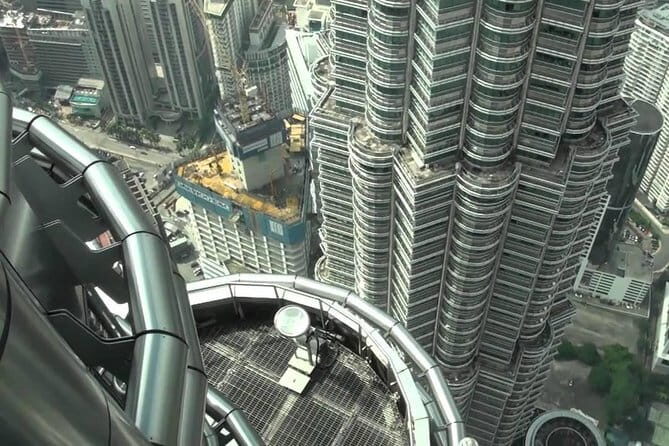20 Attractions Kuala Lumpur City Tour Include Petronas Twin Tower Tickets - A Deep Dive into the Kuala Lumpur City Tour