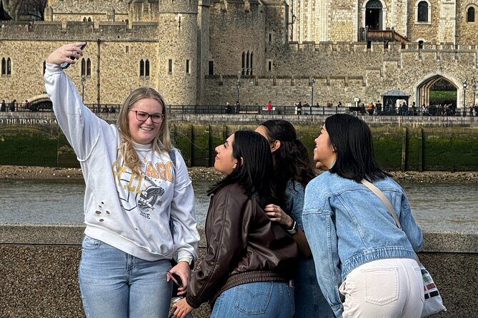 20 Major London Attractions - Guided Tour With Video and Photos - Cultural Hotspots: Shakespeare’s Globe and Borough Market