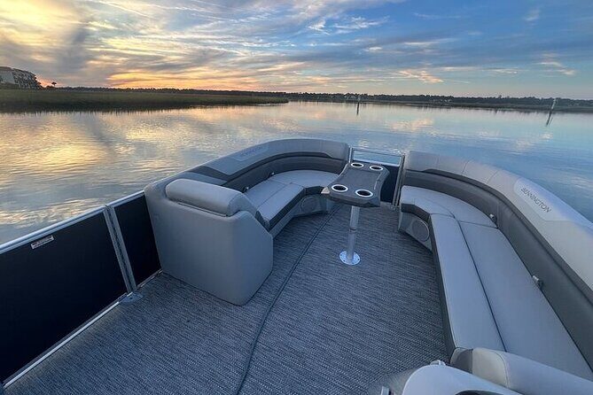 22 ft. Luxury Pontoon Private Hilton Head Boat Rental for 3 Hours - A Practical Look at the 22 ft. Luxury Pontoon Experience