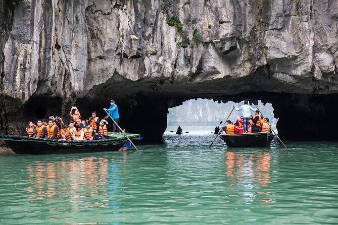 [] - Stop 2 & 3: Cruises and Cave Visits in Halong Bay